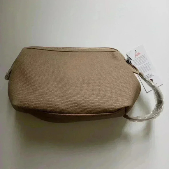 LUG Via Matte Luxe VL (Vegan Leather) Toiletry  Cosmetic Case - Sand Taupe - Picture 7 of 13